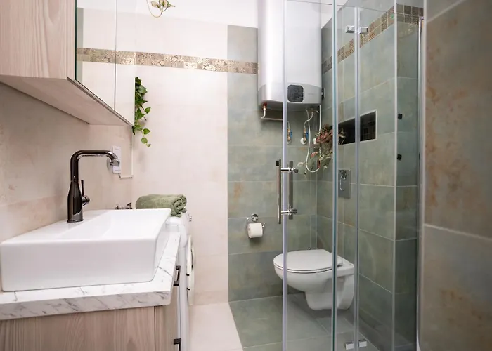 Relax By The Parliament Budapest