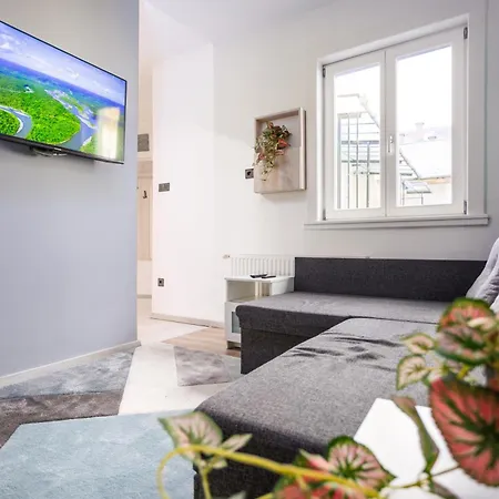 Apartment Relax By The Parliament Budapest