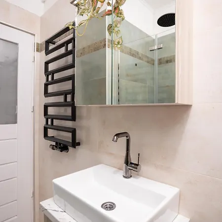 Apartment Relax By The Parliament Budapest